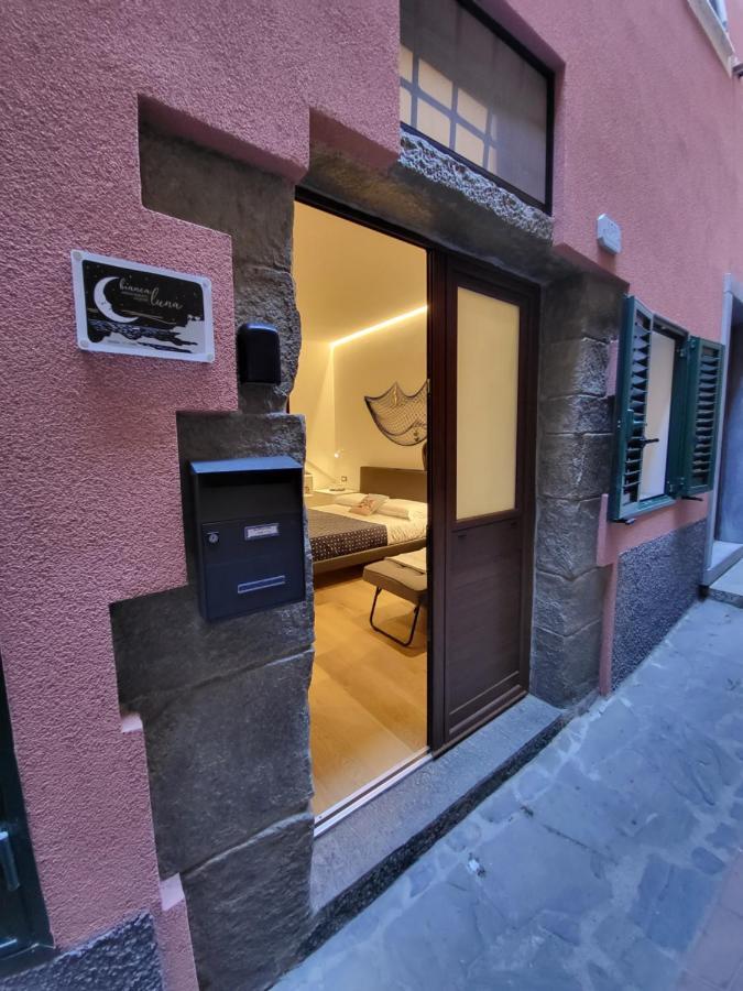 Bianca Luna Manarola Luaran gambar